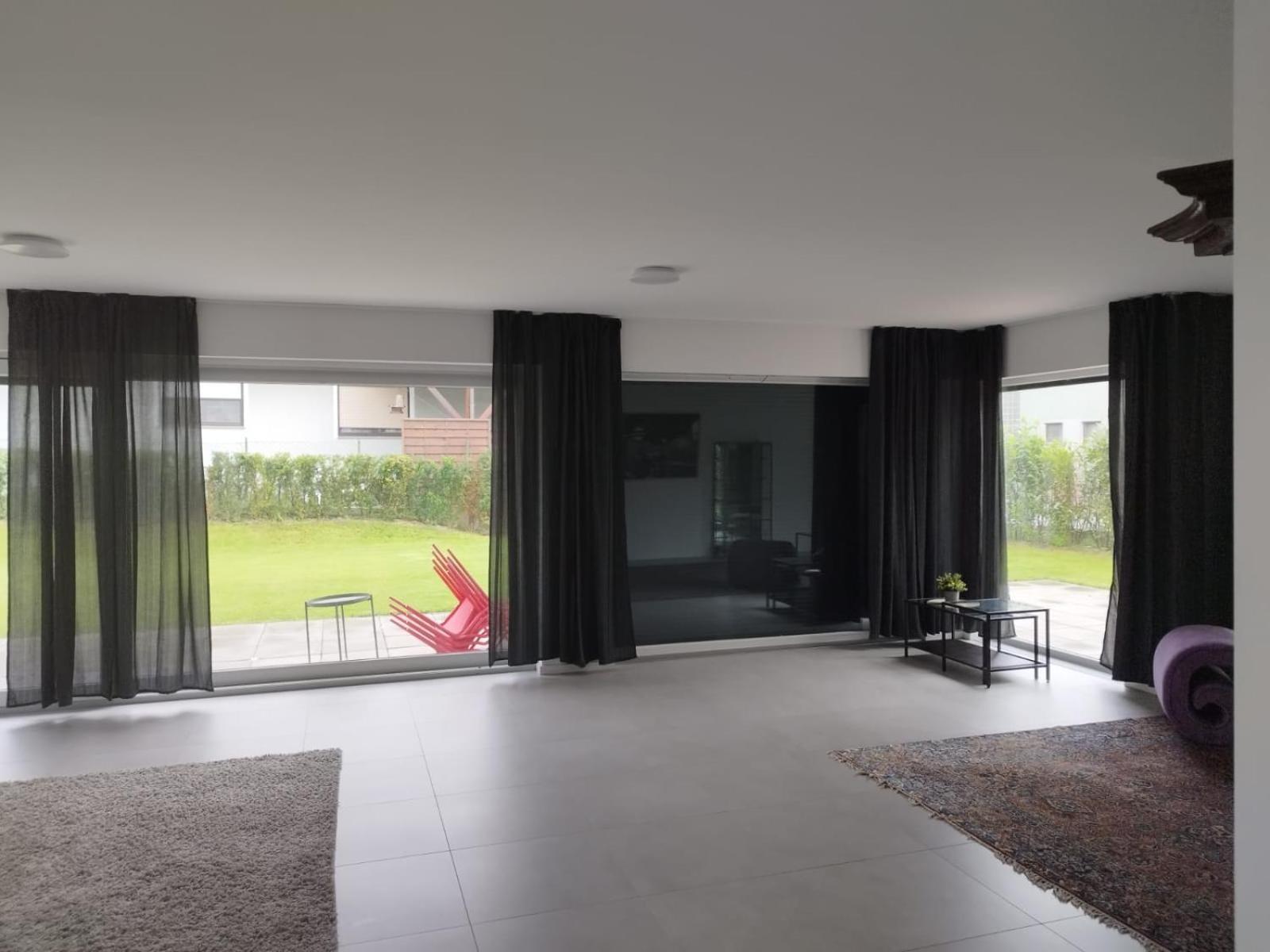 Haus Mit Garten Bei Wien Langenzersdorf Стая снимка
