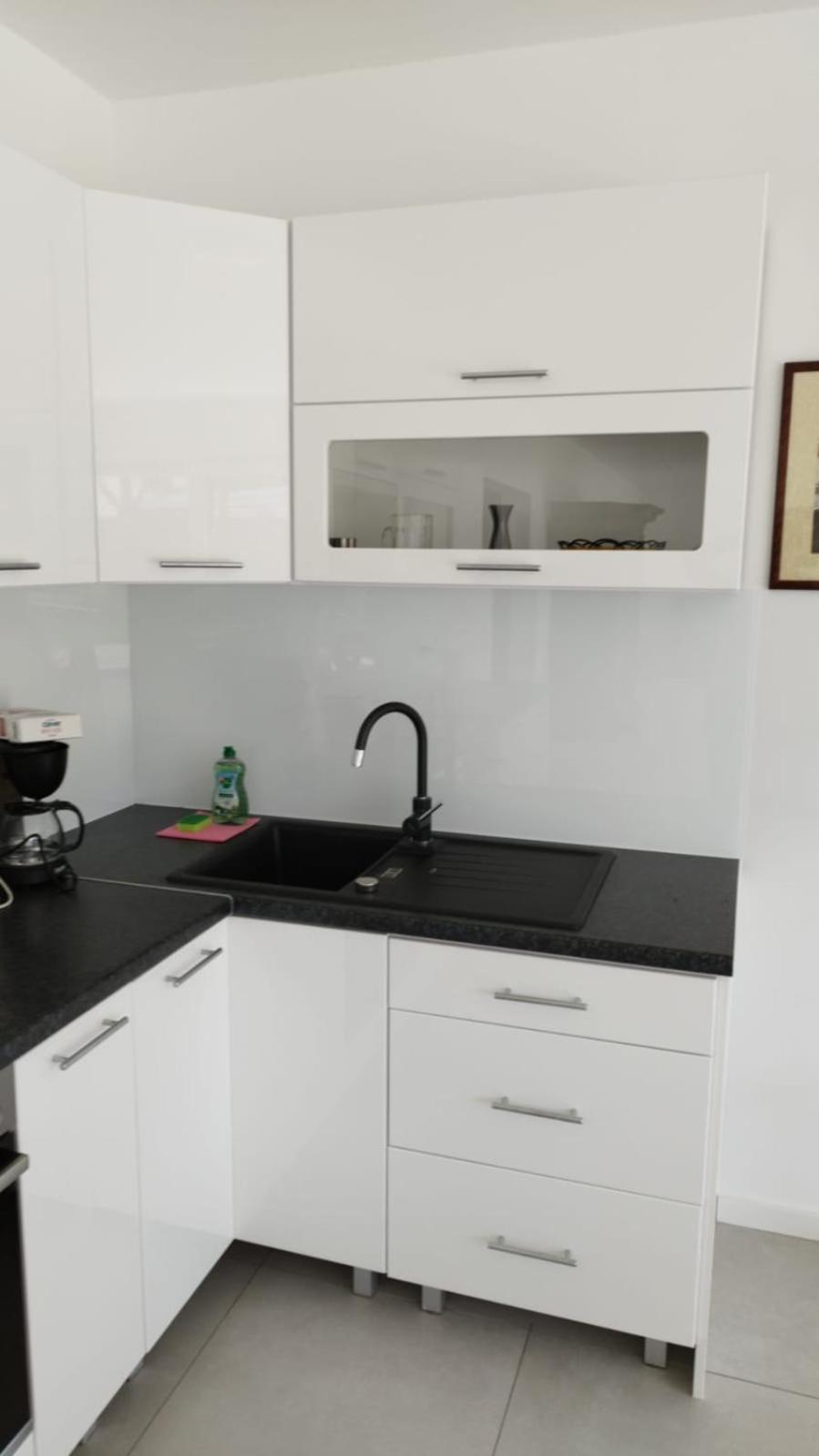 Haus Mit Garten Bei Wien Langenzersdorf Стая снимка